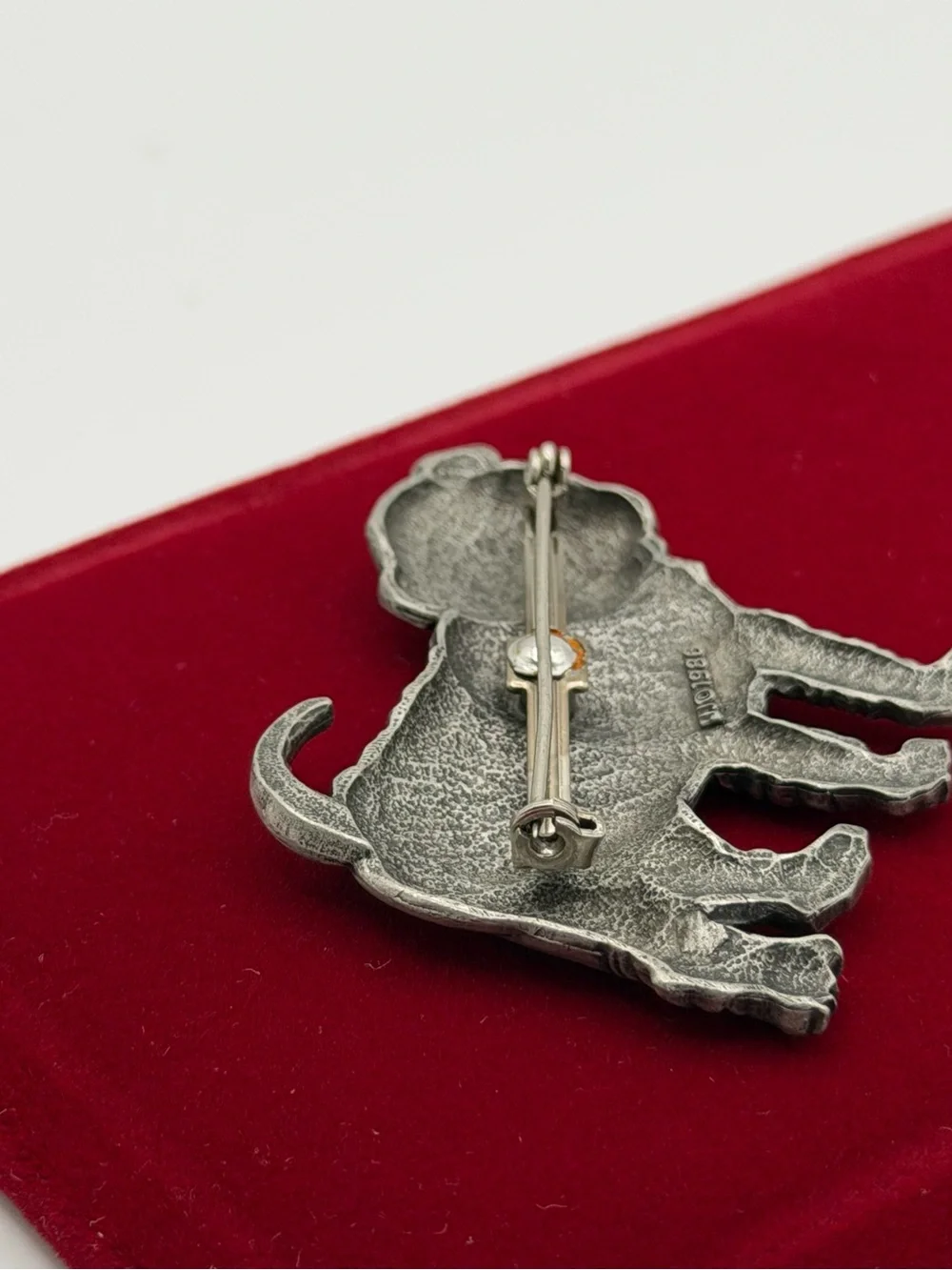 Vintage Silver Shar Pei Dog brooch pin